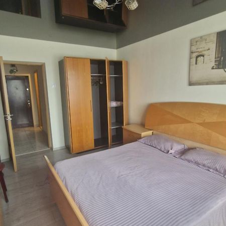 Apartament Faleza Tiglina Galaţi エクステリア 写真